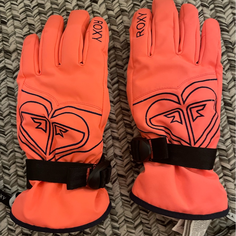 Women’s Roxy ski gloves size medium
